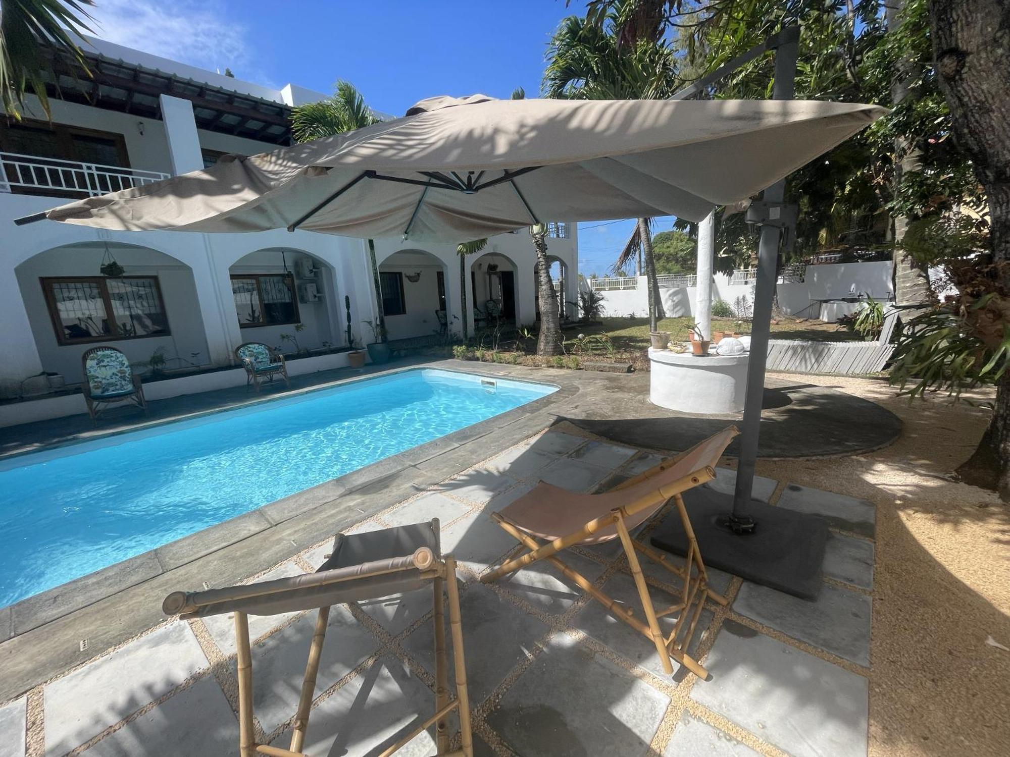 Link Road 69 Apartment Блу Бей Екстериор снимка