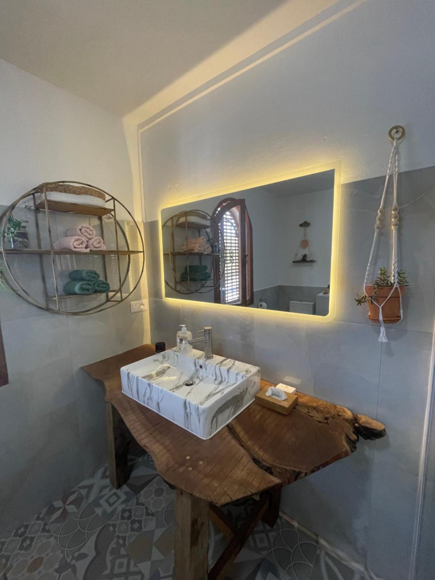 Link Road 69 Apartment Блу Бей Екстериор снимка
